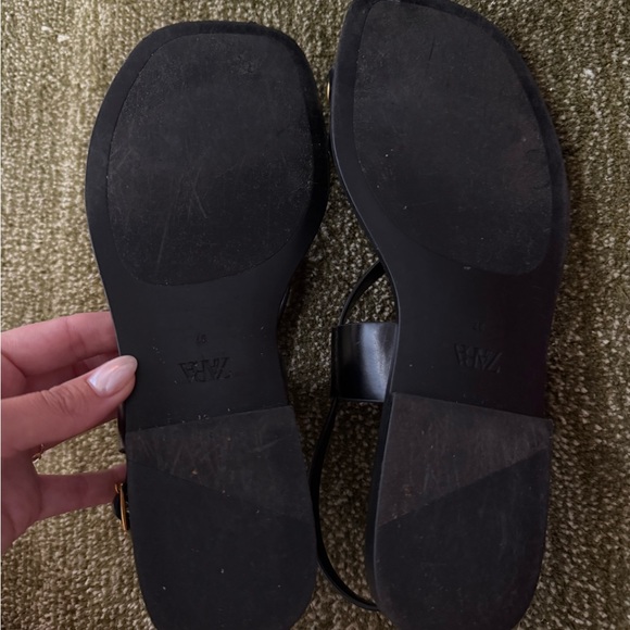 Zara - Strapy Black Sandals with Gold Toe - Picture 3 of 6